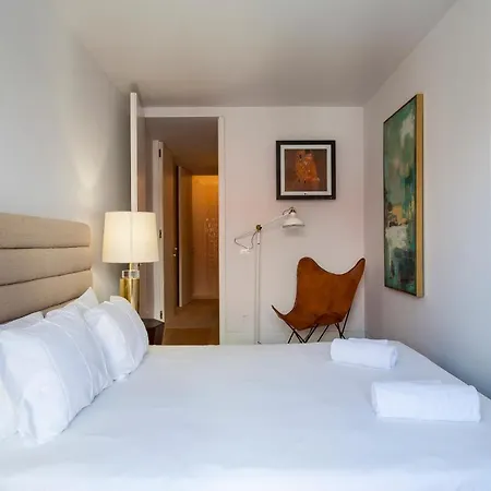 Crucifixo Downtown Terrance & Deluxe Appartement