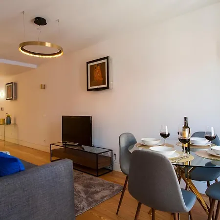 Crucifixo Downtown Terrance & Deluxe Appartement